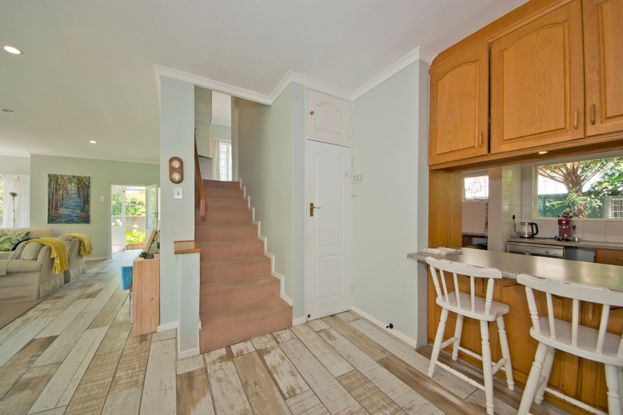 4 Bedroom Property for Sale in Leisure Isle Western Cape